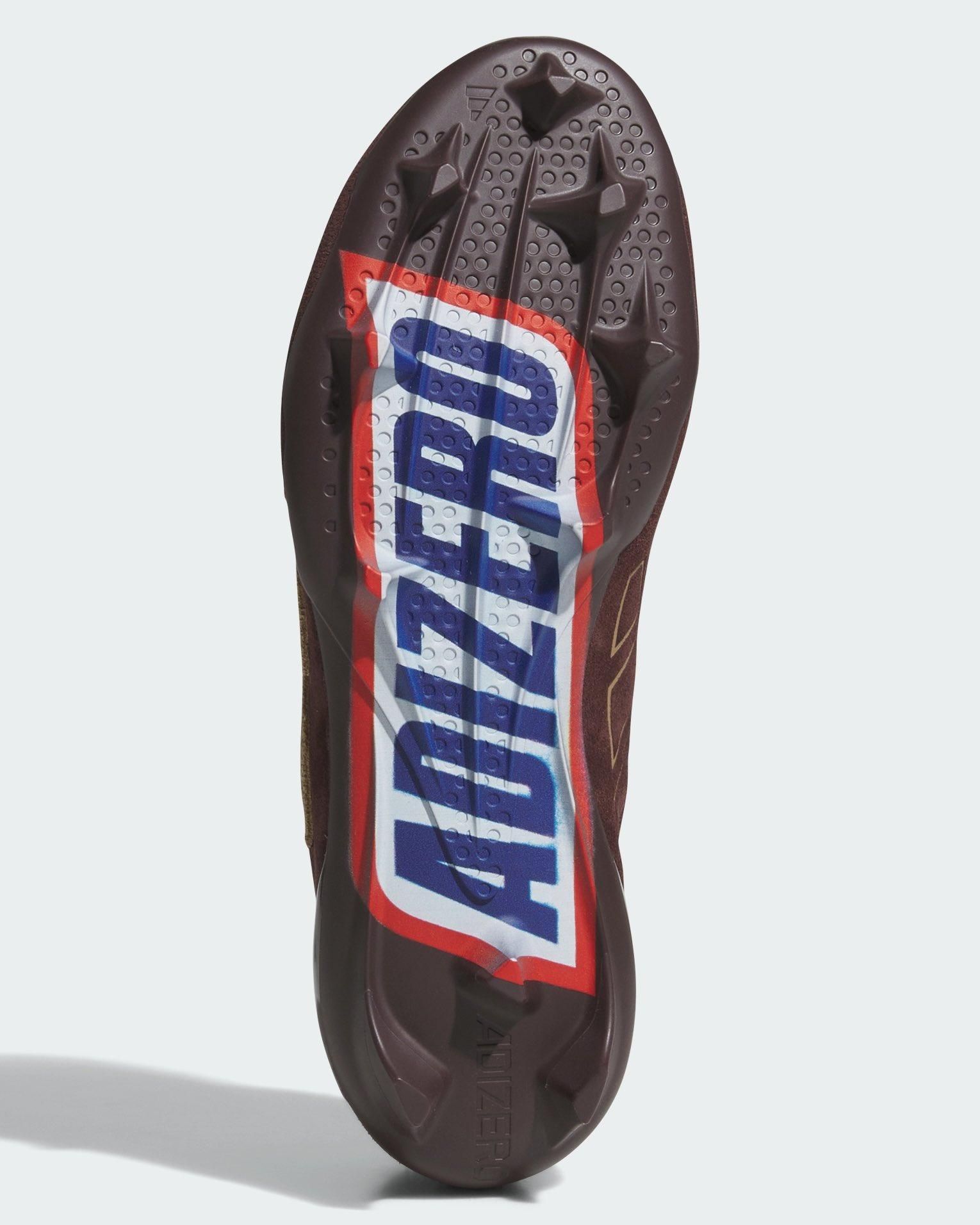 Adidas выпустил бутсы в стиле шоколадного батончика Snickers — 2