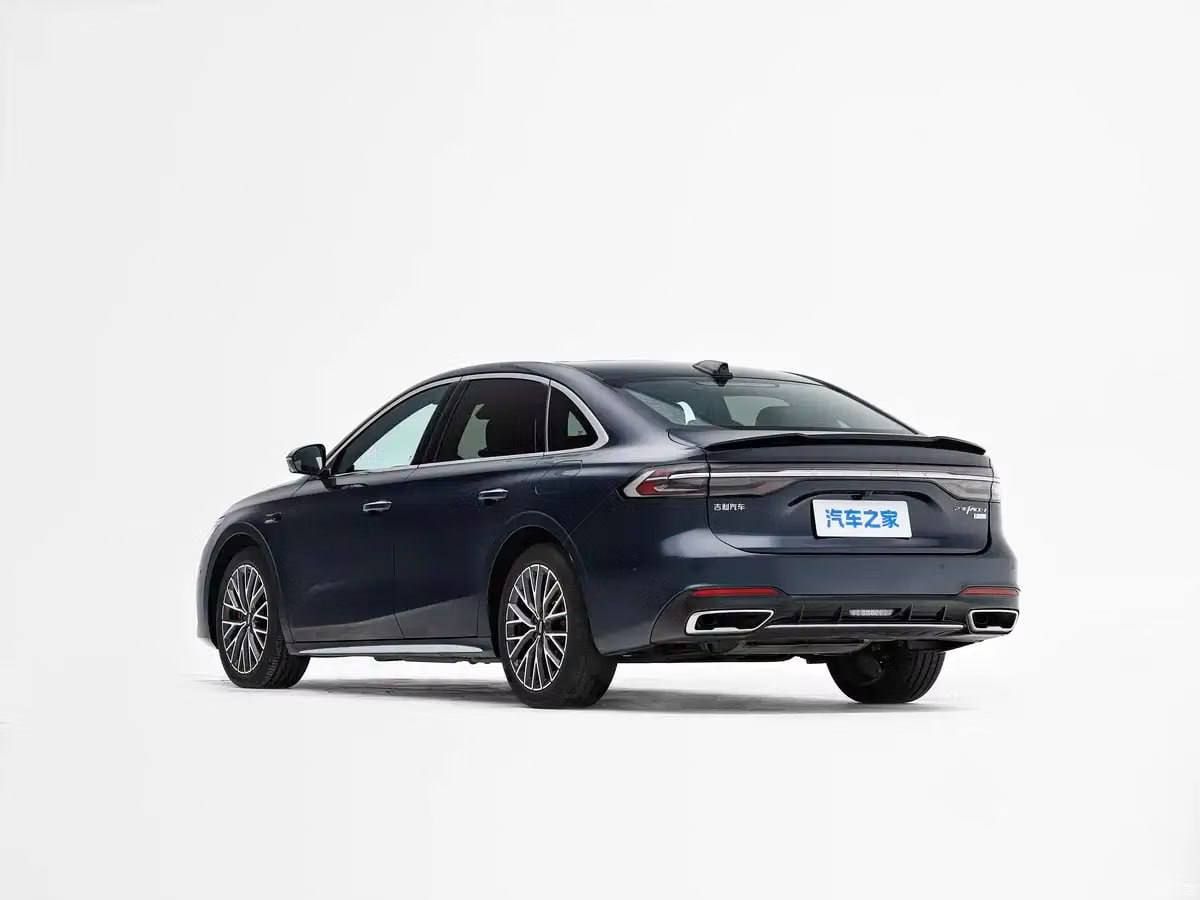 Geely Unveils Preface L Plus Hybrid for $19,000 — 2