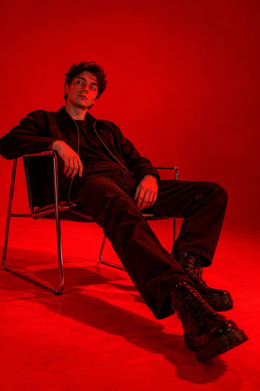Cinematic Red Lighting Portrait Prompt — 2