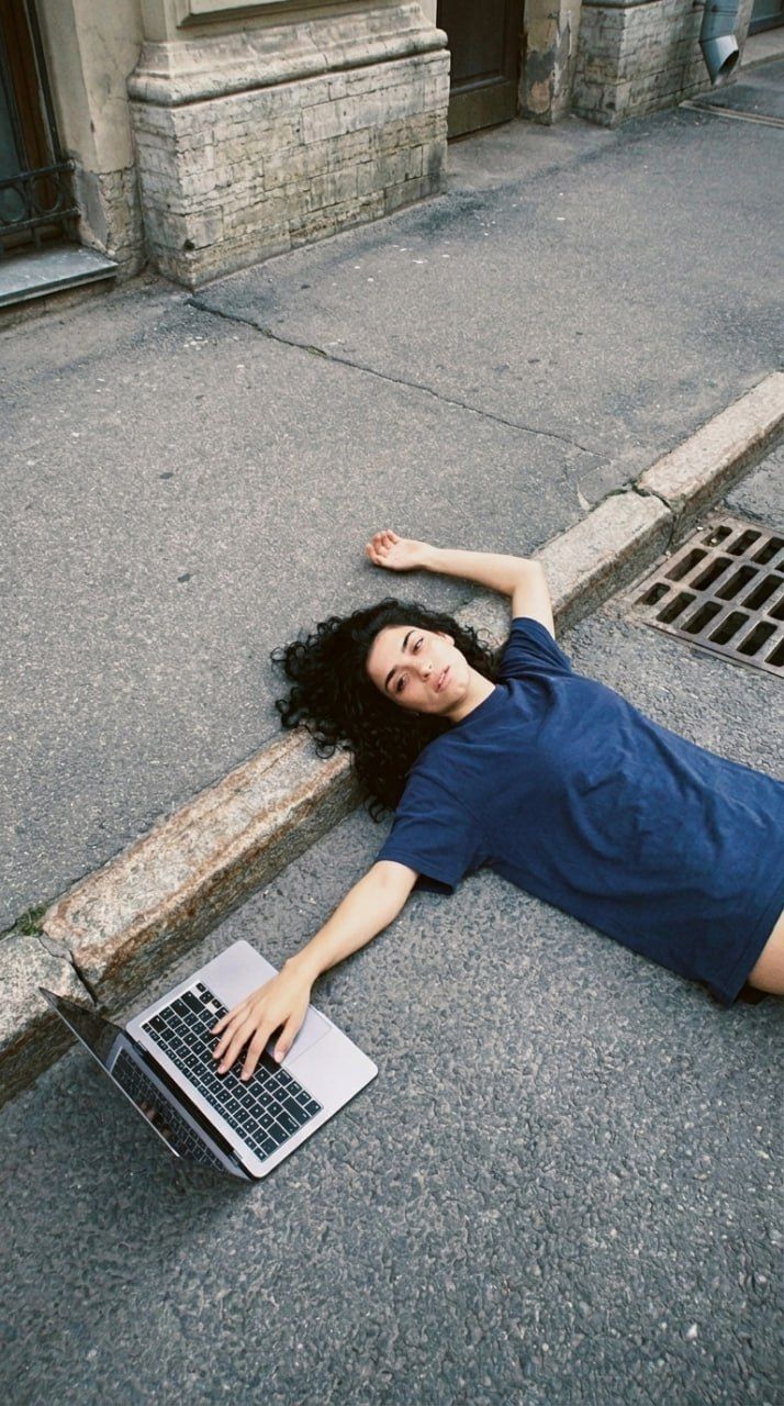 AI Prompt for Creative Street-Style Burnout Photo — 3