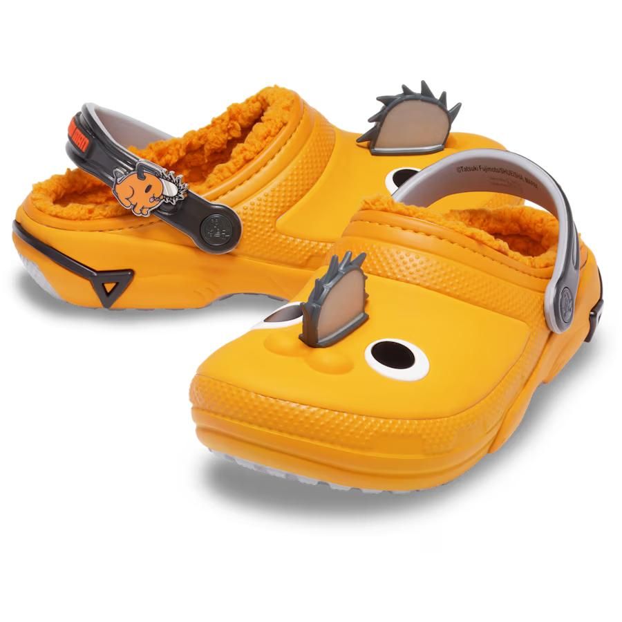 Crocs выпустили обувь по мотивам Человека-бензопилы