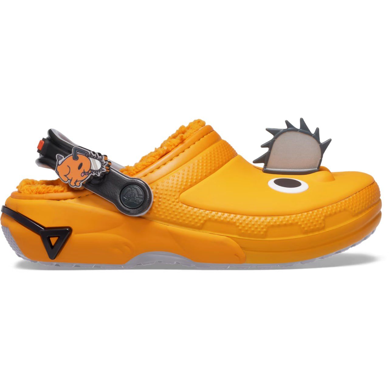 Crocs выпустили обувь по мотивам Человека-бензопилы — 6